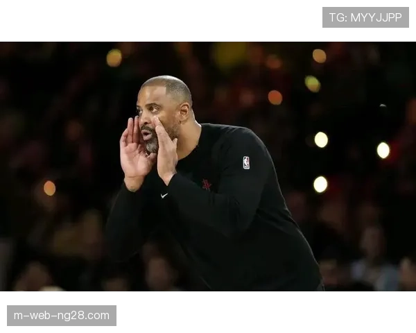 乌度卡13秒不叫暂停决策引发热议 巨星本能与战术纪律的永恒博弈