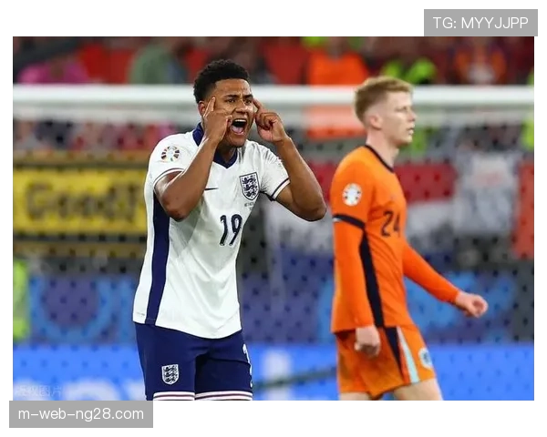 沃特金斯越位进球被吹 维拉前锋虽积极但运气稍差