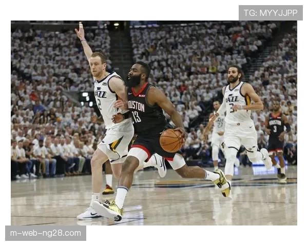 柏林联合27轮31分中游徘徊 攻防两端缺乏亮点 柏林联合27轮31分中游徘徊 攻防两端缺乏亮点