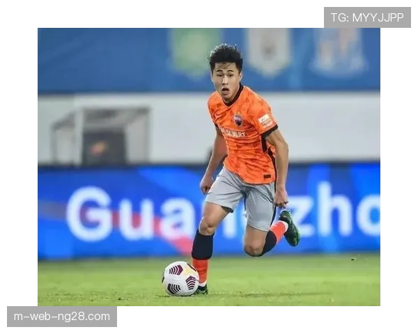 戴伟浚三十万欧转投深足 中场组织核心面临全新挑战